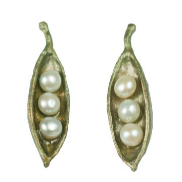 Petite Pea Pod Post Earrings with Three Pearl Peas