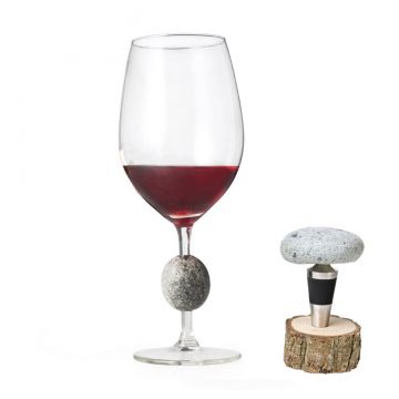 Wine Glass with Stone