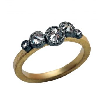 Diamond 5 Bezel Gold Ring - SIZE 7