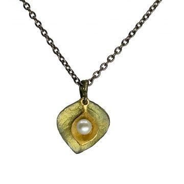 Dainty Eucalyptus Necklace